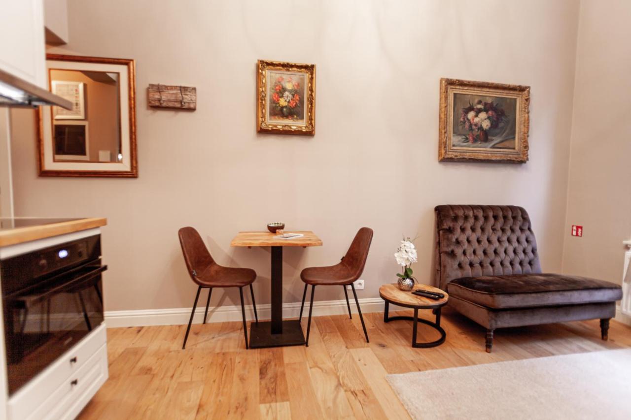 Luxury Suites Palace By Rikas Hotels Antwerpen Eksteriør bilde
