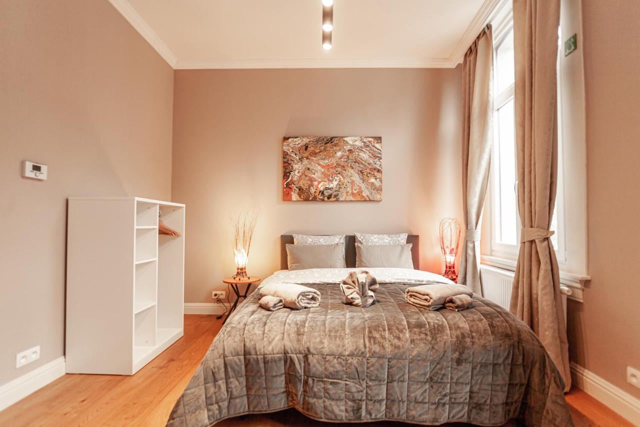 Luxury Suites Palace By Rikas Hotels Antwerpen Eksteriør bilde